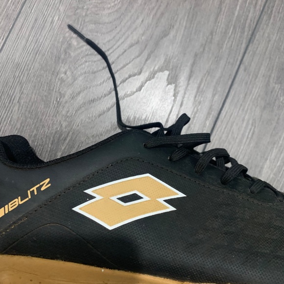 chaussures soccer LOTTO - Picture 3 of 6